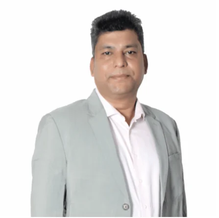 Saumitra Rajput, Europe Education Mentor at Kadamb Overseas